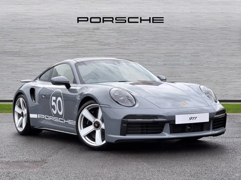 Die wichtigsten Wartungstipps für klassische Porsche Modelle Design911